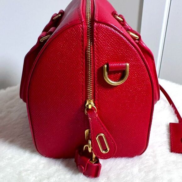 $2420 BALENCIAGA Ville Small Red Bowling 2 way Bag Yellow Interior - Picture 4 of 13